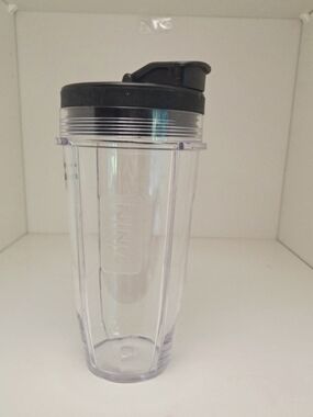 Replacement 24 oz Nutri Ninja Blender Cup with Sip & Sealed Lid
